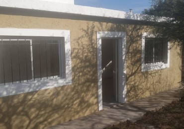 CASA EN ALQUILER